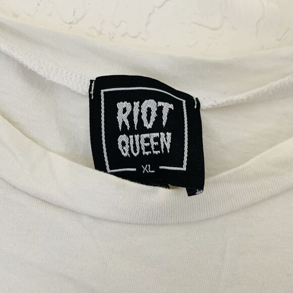 Riot Queen West Coast Los Angeles T-shirt Women XL White Cropped Spellout - Picture 4 of 6